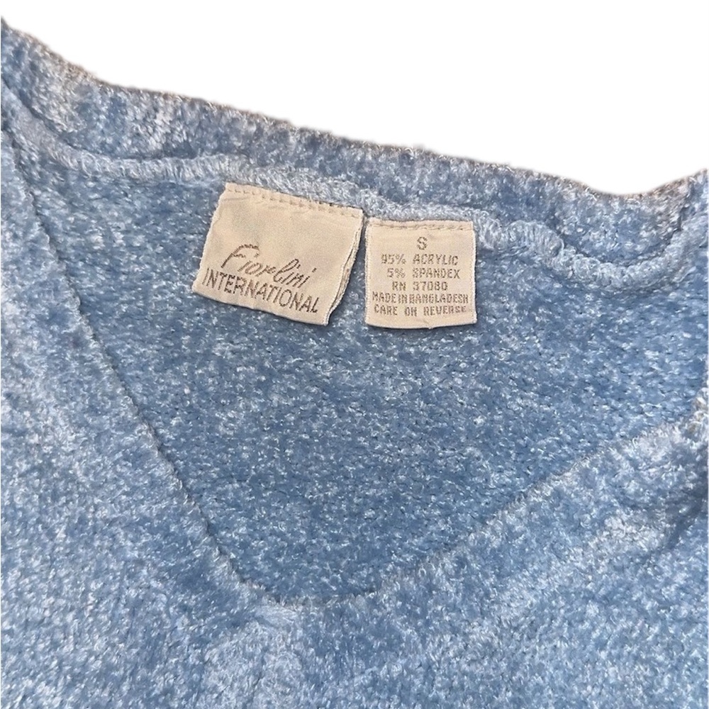 Chic Light Blue V-Neck Sweater - Picture 4 of 4